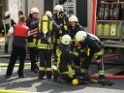 Kellerbrand mit Menschenrettung Koeln Brueck Hovenstr Olpenerstr P100